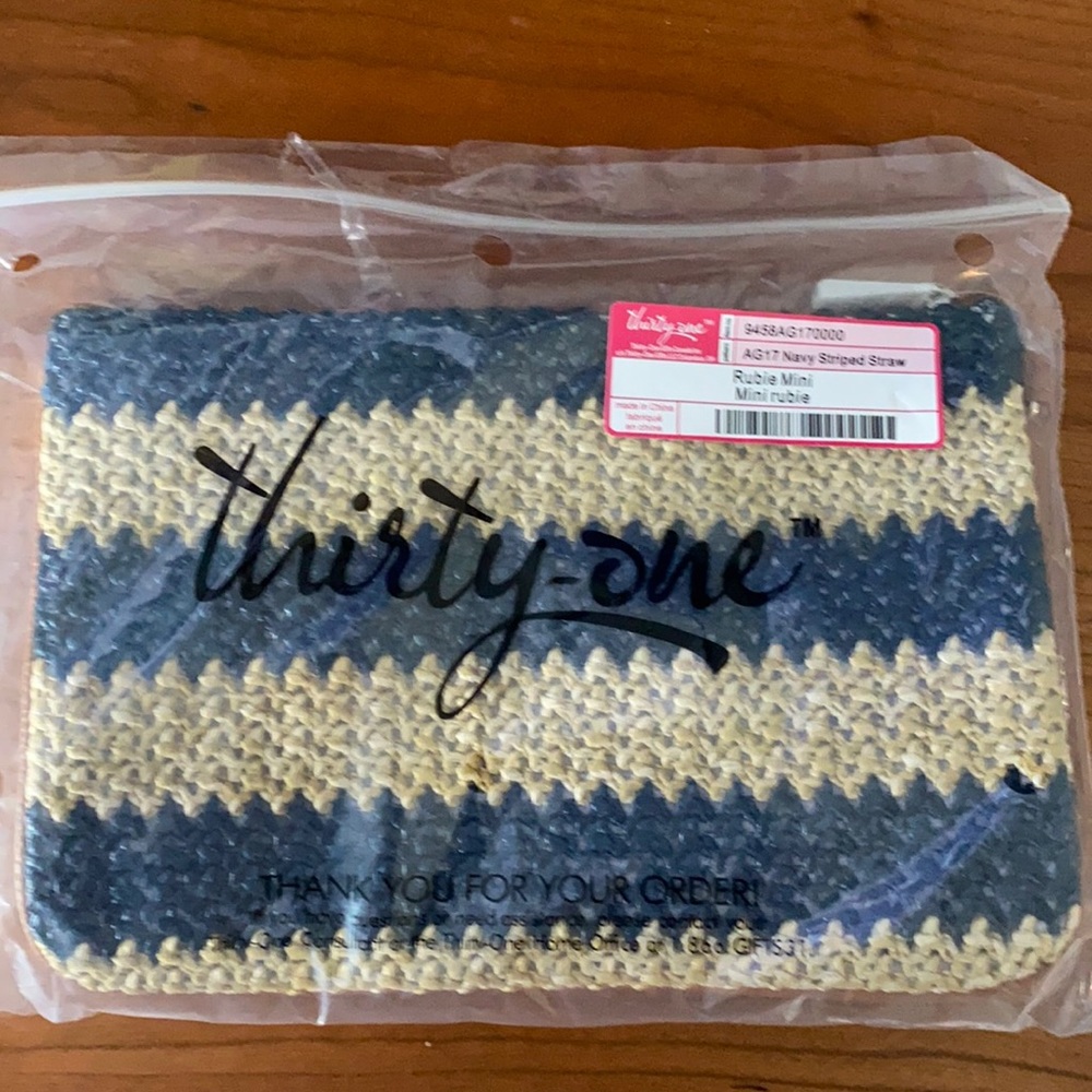 Thirty one mini Rubie pouch